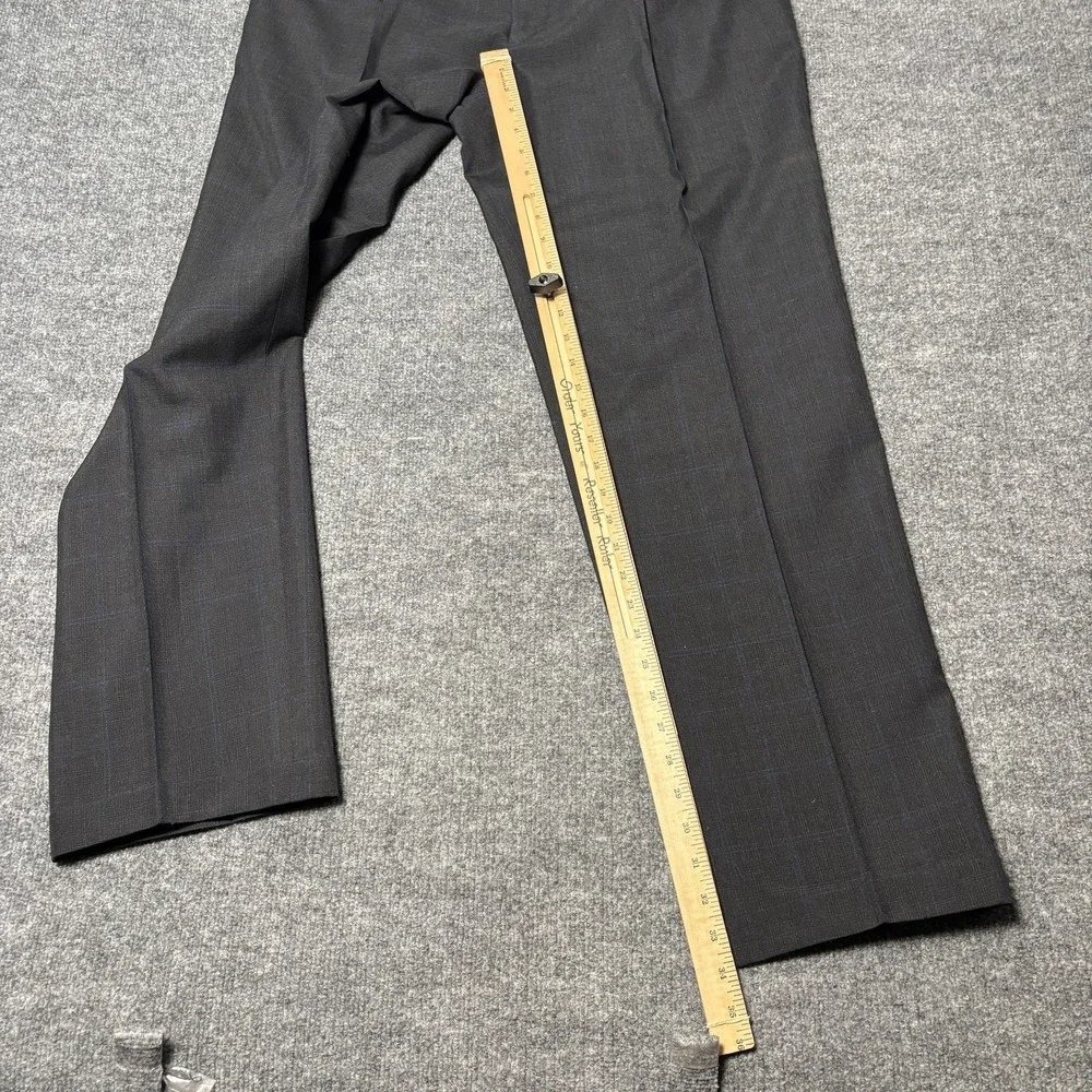 British Tailors Suit Mens 44R 33x34 Gray Check Wool Dormeuil 100 Made In England